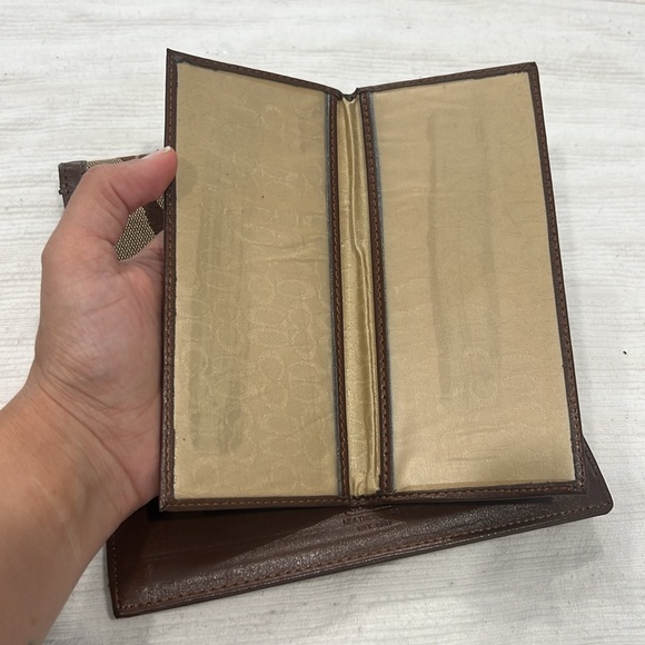 Coach brown wallet - Picture 9 of 10